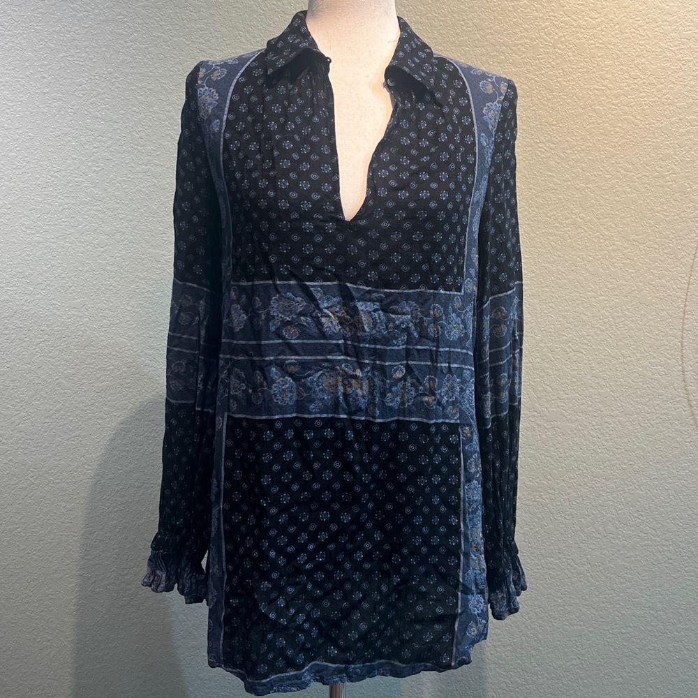 Free People Navy and Black Patterned Tunic XS